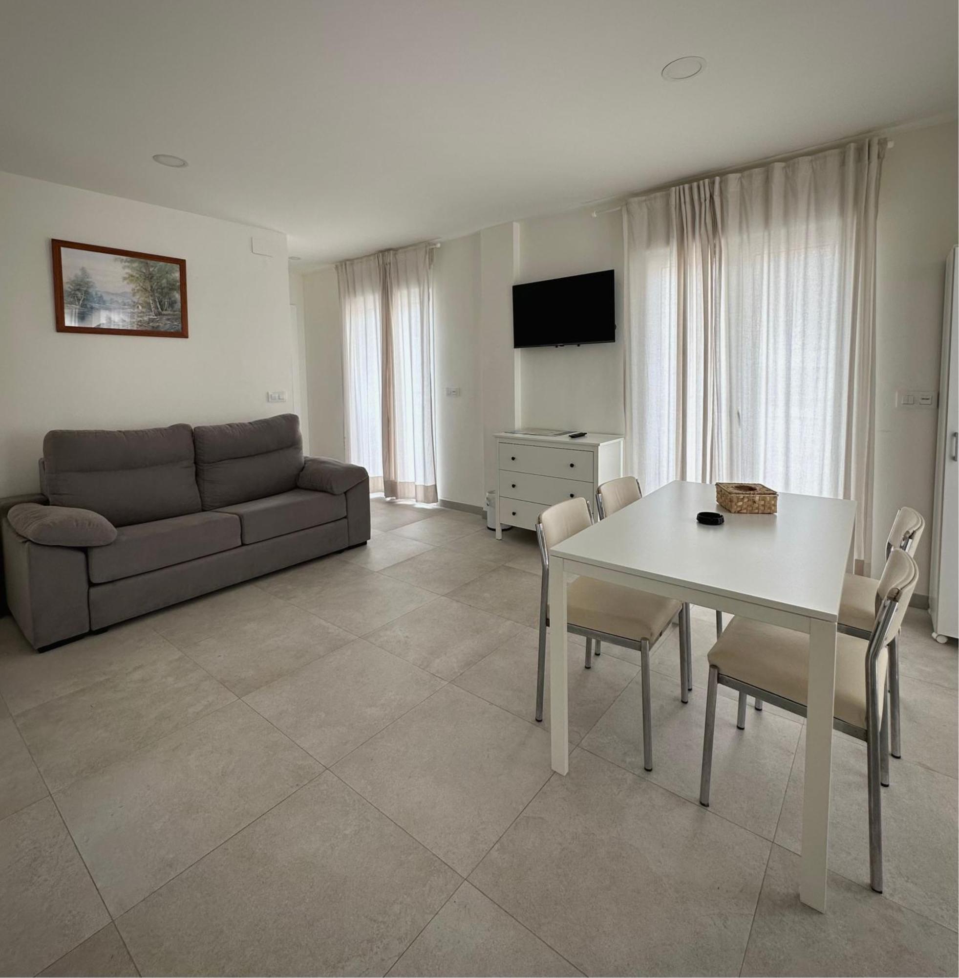 Apartamentos Turisticos Victoria Almuñécar Extérieur photo