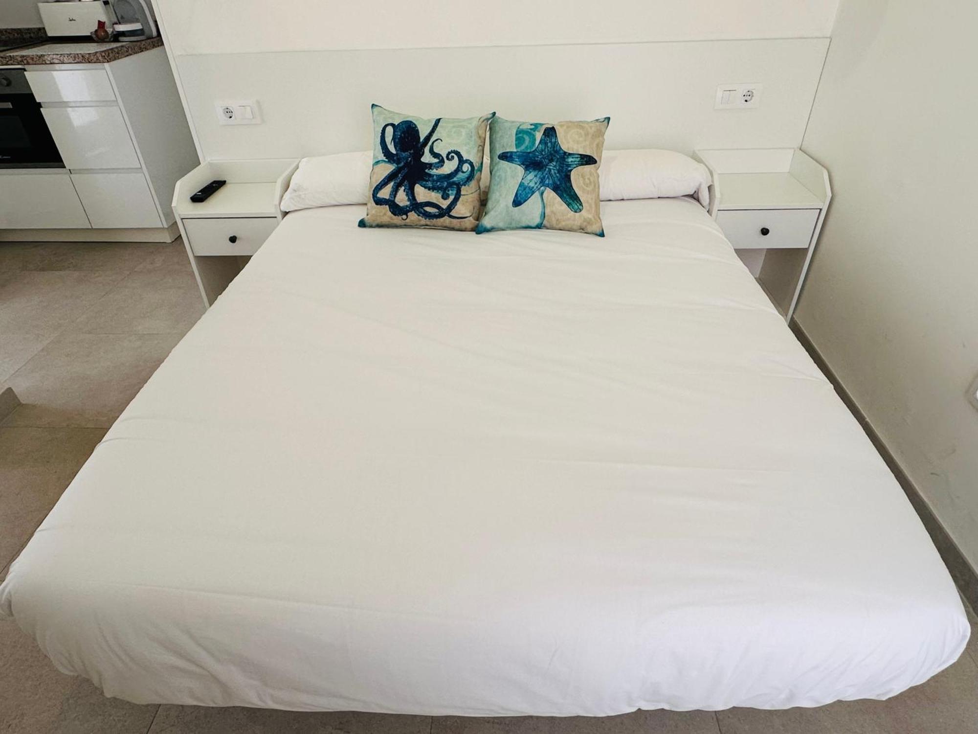 Apartamentos Turisticos Victoria Almuñécar Extérieur photo